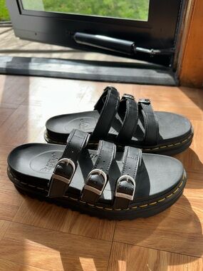 Dr. Martens Black 3-strap Sandal